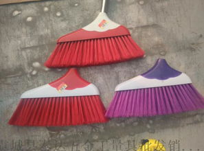 廠家直銷(xiāo)，精選家居清潔利器 軟毛塑料掃帚與不銹鋼掃把笤帚